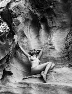 Sara Scarlet, Utah, 2022